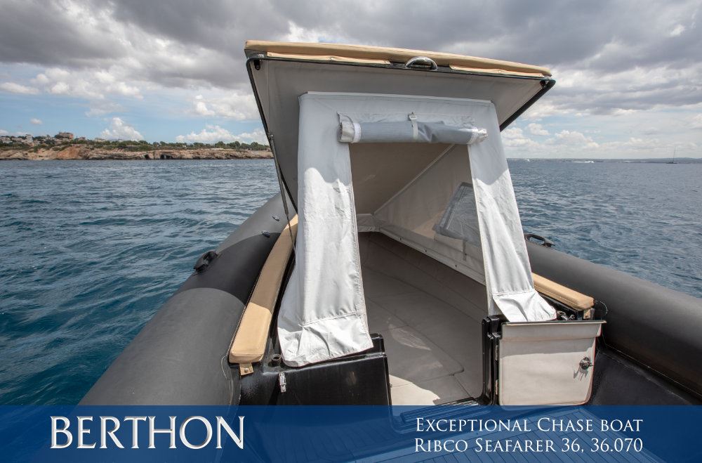 ribco-seafarer-36-36.070-exceptional-chase-boat-now-for-sale-6