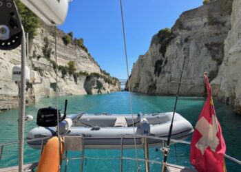 Discovery 55, KNOTTY GIRL 34