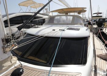 Discovery 58, LUNA OF SARK 19