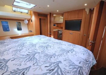 Discovery 58, LUNA OF SARK 77