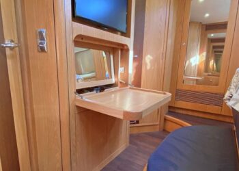 Discovery 58, LUNA OF SARK 79