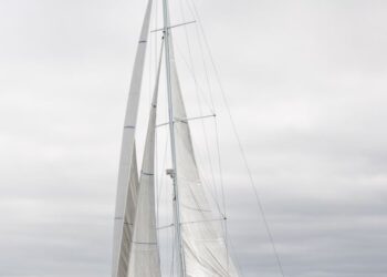Jeanneau 64, LAYLA 11