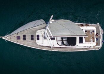 Jeanneau 64, LAYLA 21