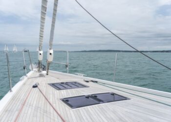 Jeanneau 64, LAYLA 28