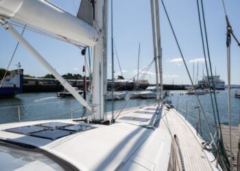 Jeanneau 64, LAYLA 37