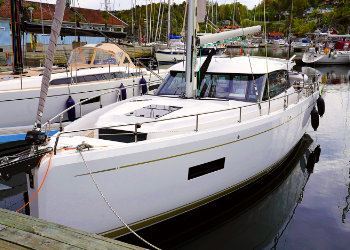 Moody Decksaloon 41, PARASOL, Moody, Moody DS41