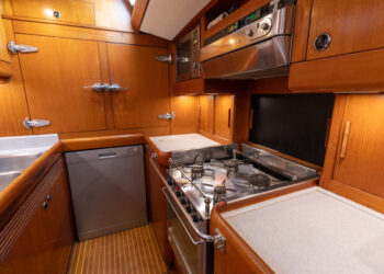 Nautor Swan 68, DEFIANCE 46