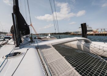 Nigel Irens 63 Custom Trimaran, PARADOX3 16
