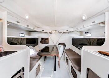 Nigel Irens 63 Custom Trimaran, PARADOX3 21