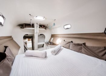 Nigel Irens 63 Custom Trimaran, PARADOX3 25