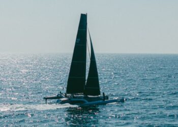 Nigel Irens 63 Custom Trimaran, PARADOX3 3