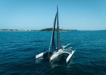 Nigel Irens 63 Custom Trimaran, PARADOX3 5