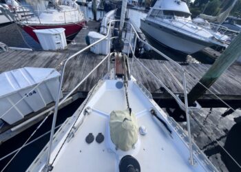 Pacific Seacraft 40, ACADIA 13