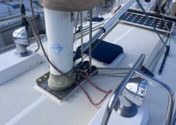 Pacific Seacraft 40, ACADIA 17