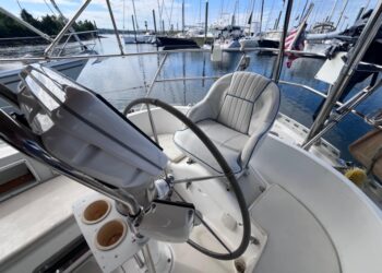 Pacific Seacraft 40, ACADIA 22
