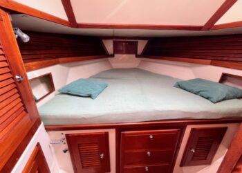 Pacific Seacraft 40, ACADIA 24
