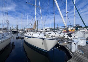 Pacific Seacraft 40, ACADIA 3