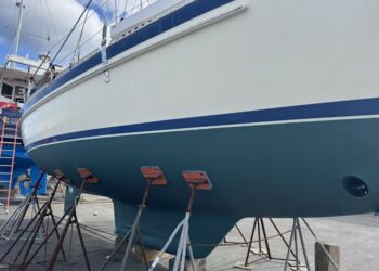 Pacific Seacraft 40, ACADIA 9