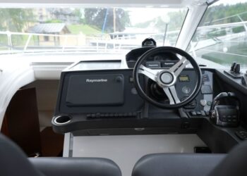 Princess V39, YATZY 17