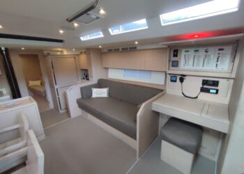 Solaris 58, LADY G 9