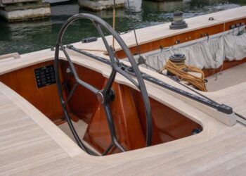 Spirit 52D, OUI FLING 43