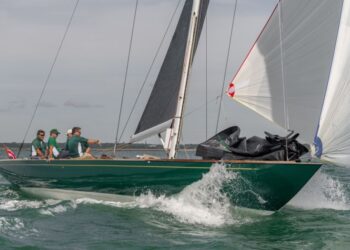 Spirit 52D, OUI FLING 7