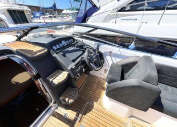 Windy 29 Coho, IMPULSE 20