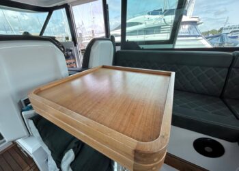 Axopar 37 Sports Cabin, STORM 30