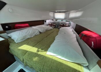 Axopar 37 Sports Cabin, STORM 31