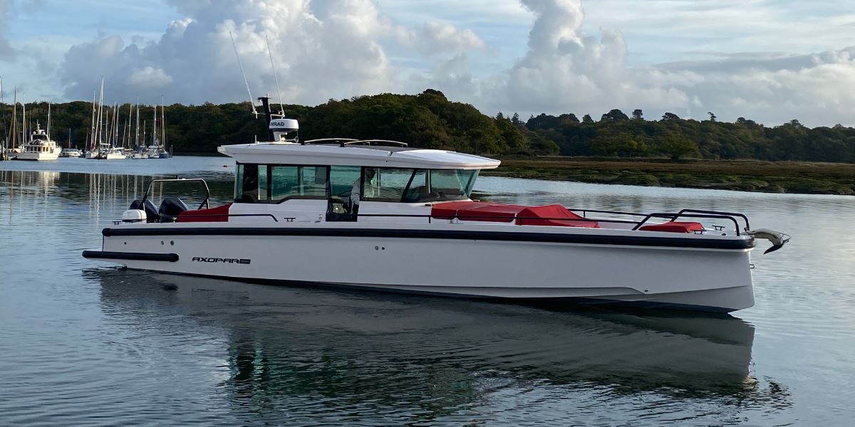 Axopar 37 XC Cross Cabin - Brabus Line, SISU 1 Main
