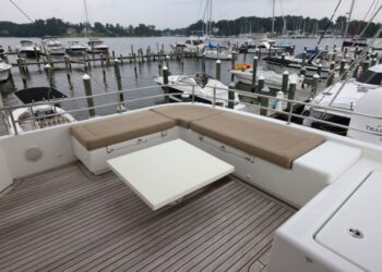 Lagoon 560, CASCADIA 2 19