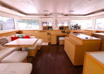 Lagoon 560, CASCADIA 2 45