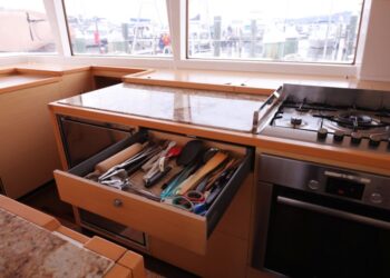 Lagoon 560, CASCADIA 2 52