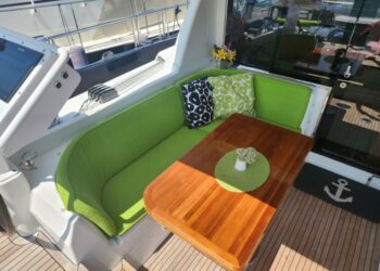 Moody Decksaloon 54, OUTNUMBERED 23