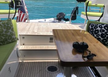 Moody Decksaloon 54, OUTNUMBERED 25