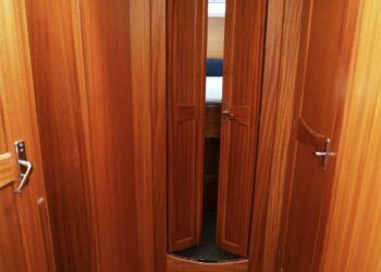 Nord West 390 Flybridge, FREJA 33