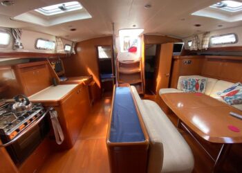 Oceanis 523 Clipper, SLOW GIN 35