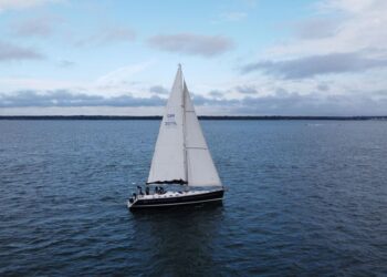 Oceanis 523 Clipper, SLOW GIN 7