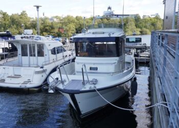 Botnia Targa 30.1, ROXANN 3