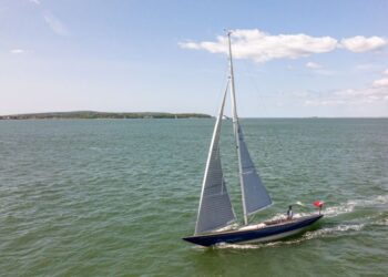 Eagle 44, HALCYON 3