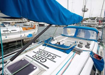 Nautor Swan 40, BASTET 5