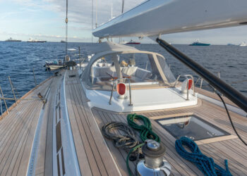 Nautor Swan 77, INVICTUS 15