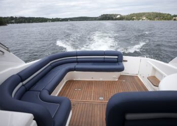 Princess V42, DECKADENCE 10