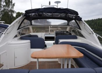 Princess V42, DECKADENCE 11