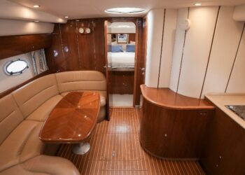 Princess V42, DECKADENCE 18