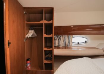 Princess V42, DECKADENCE 24