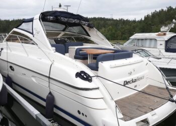 Princess V42, DECKADENCE 5