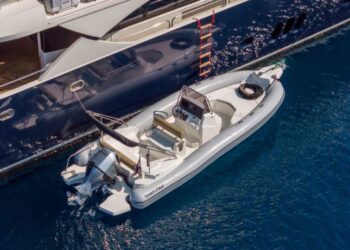 Sunseeker 34 Metre Yacht, ARAGO 12