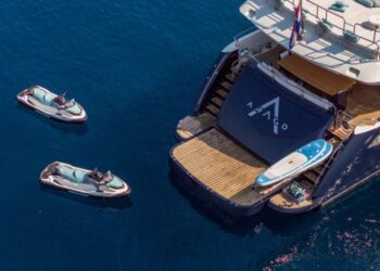 Sunseeker 34 Metre Yacht, ARAGO 14