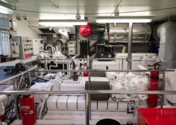 Sunseeker 34 Metre Yacht, ARAGO 146